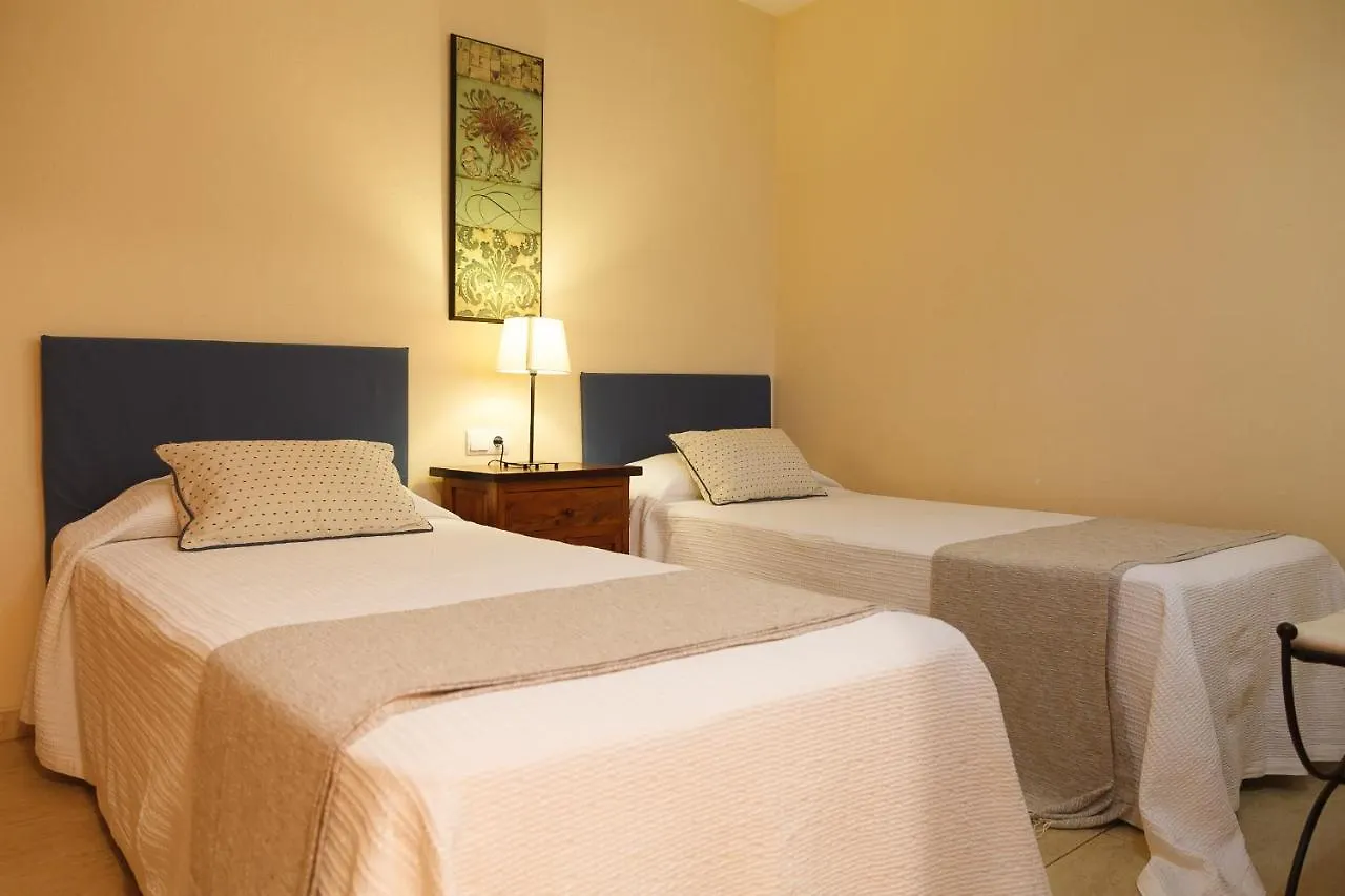 Uhc Costa Linda Family Complex Apartment Hospitalet De L'Infant
